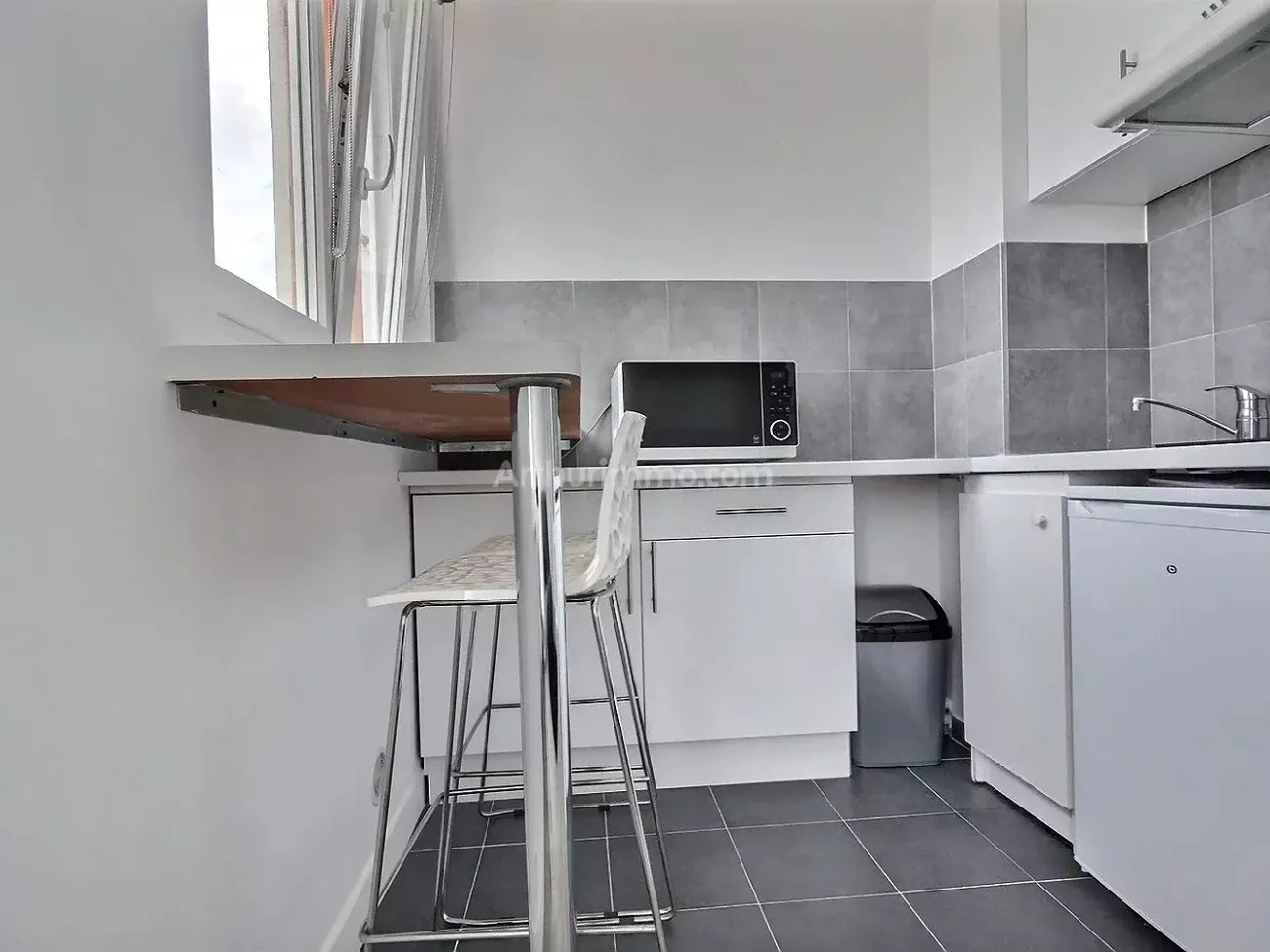 Flat Rue Charles Chefson in Bois-Colombes