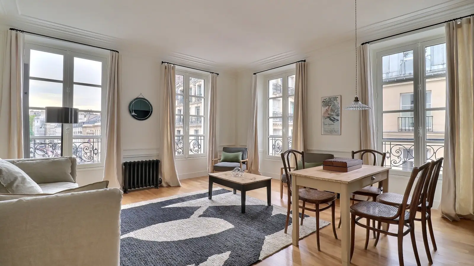 Flat Rue des Saints-Pères in Paris