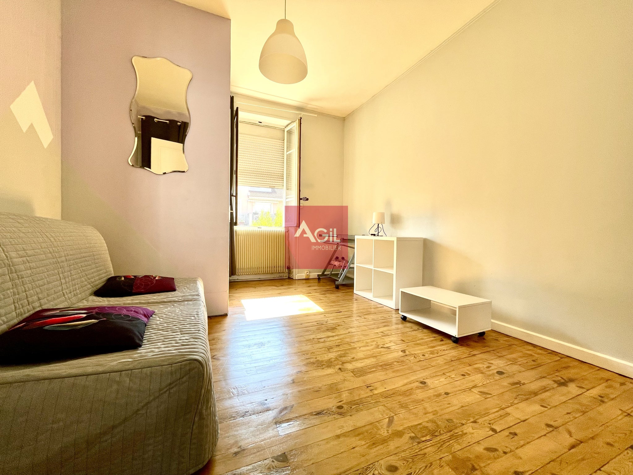 Flat Rue Revol in Grenoble