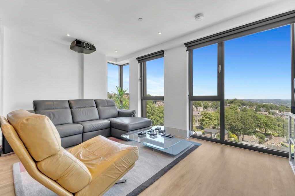Flat Fulwood Road in Sheffield
