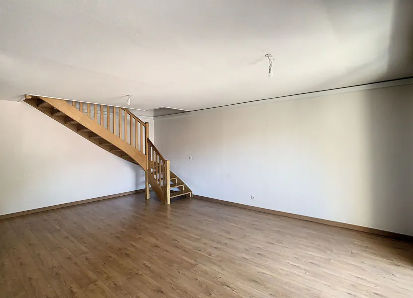 Appartement Avenue Maréchal Foch à Tournon-sur-Rhône