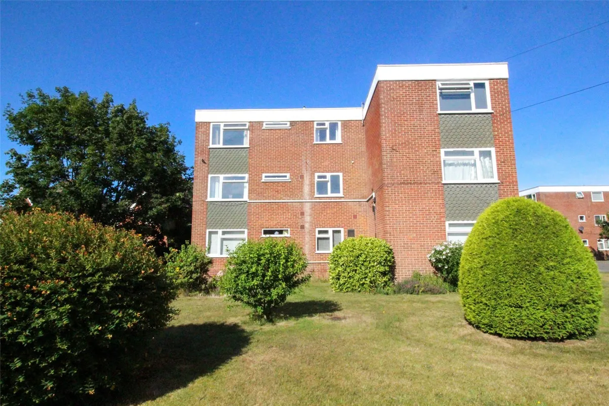 Flat Garden Mews in Fareham