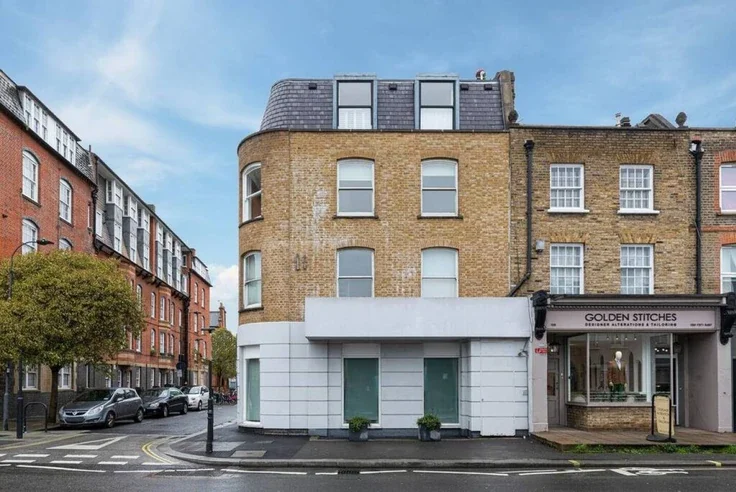 Flat New King's Road in Greater London