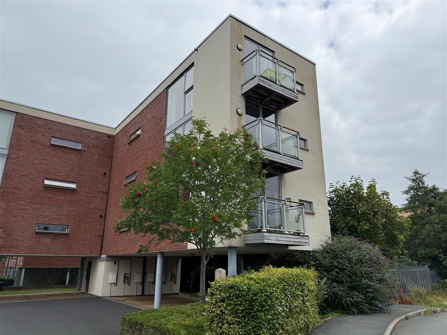 Flat Gobowen Road in Oswestry