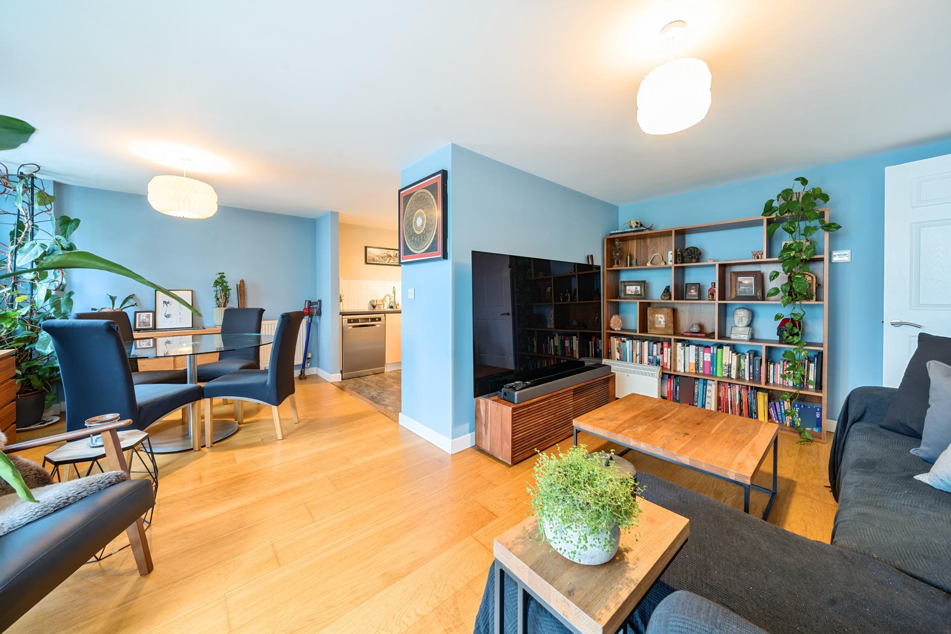 Flat Somerton Road in Greater London