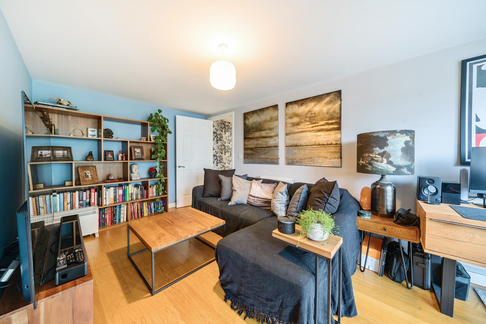 Flat Somerton Road in Greater London