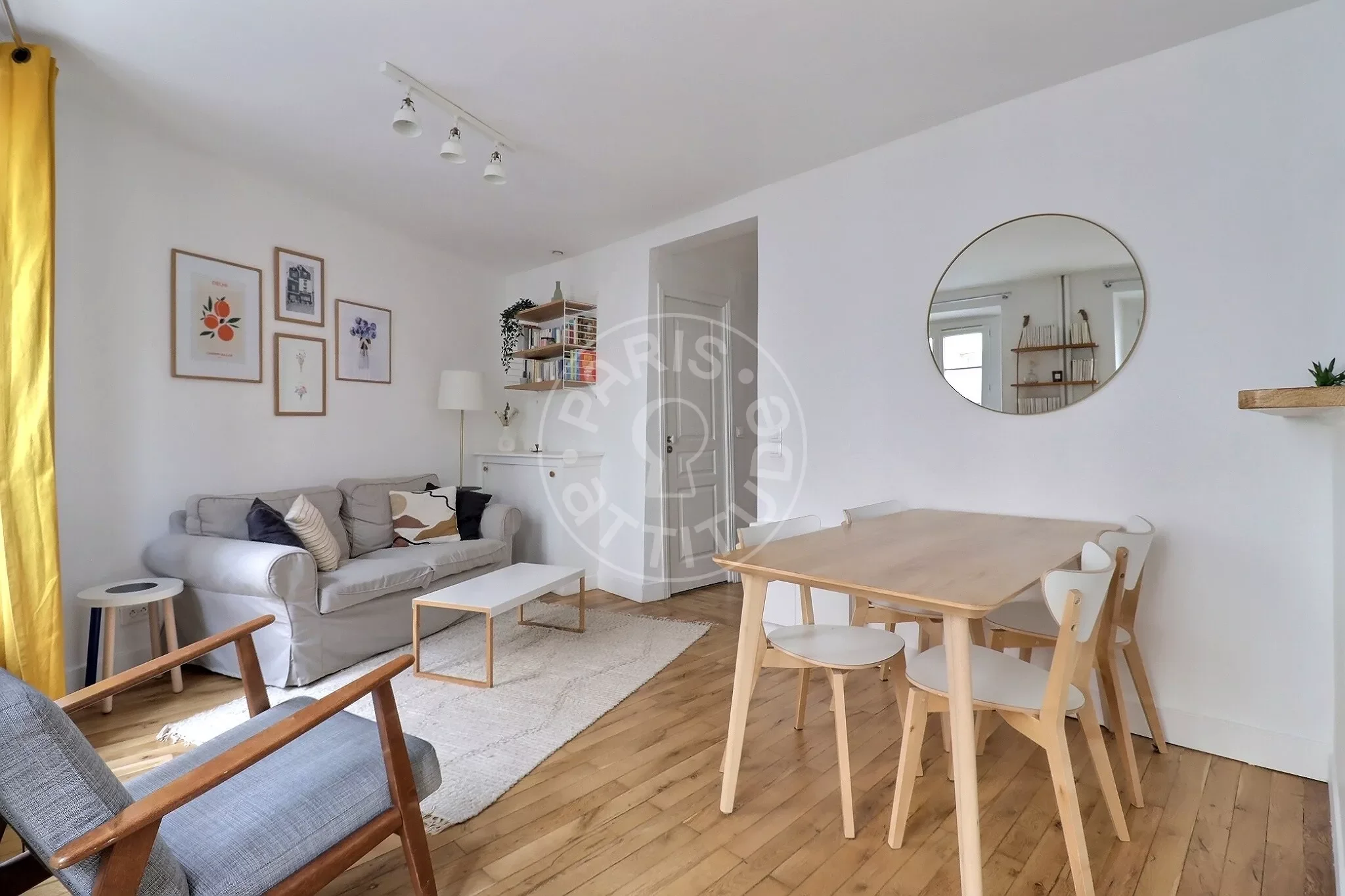 Appartement Rue des Trois Frères à Paris