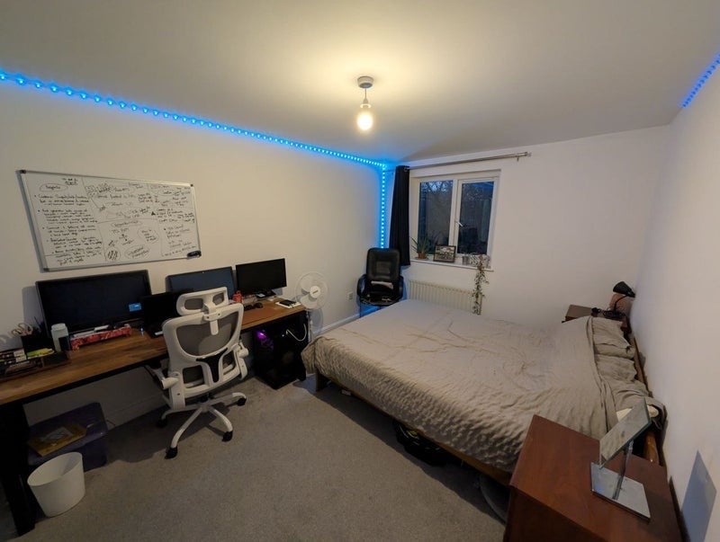 Room Green Lanes in Greater London