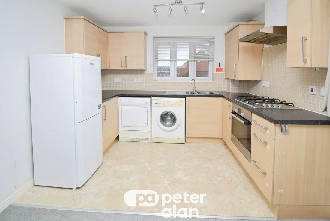 Flat Argosy Way in Newport