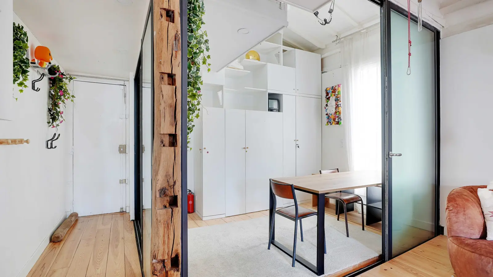 Appartement Rue de la Fontaine au Roi à Paris