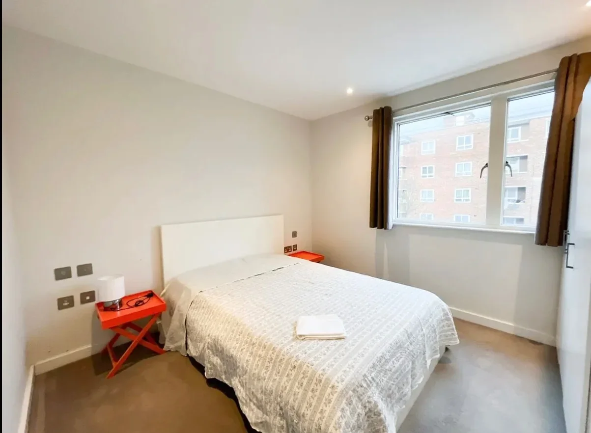 Flat Abbey Road in Greater London