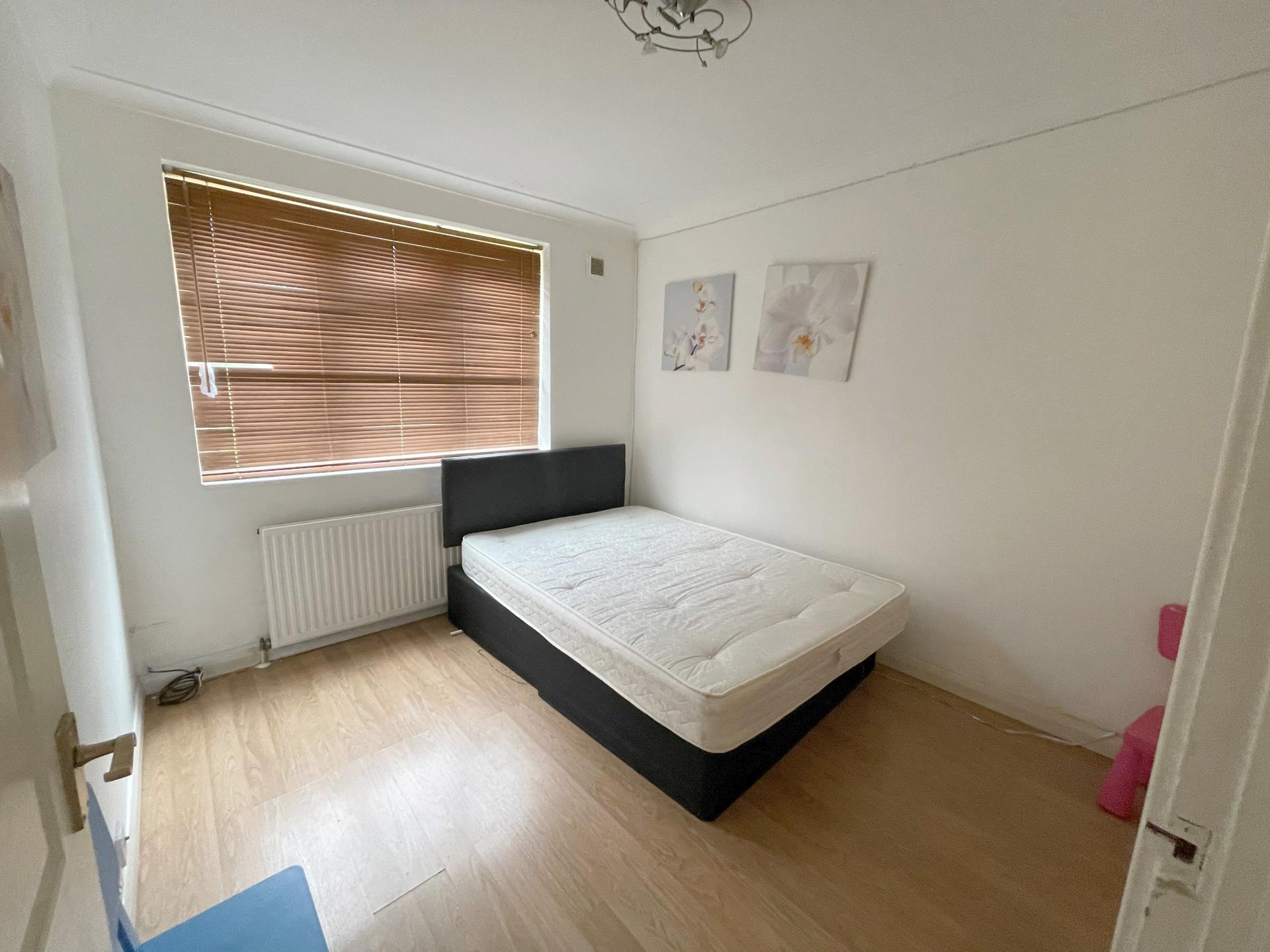 Flat Barnet Road in Hertsmere