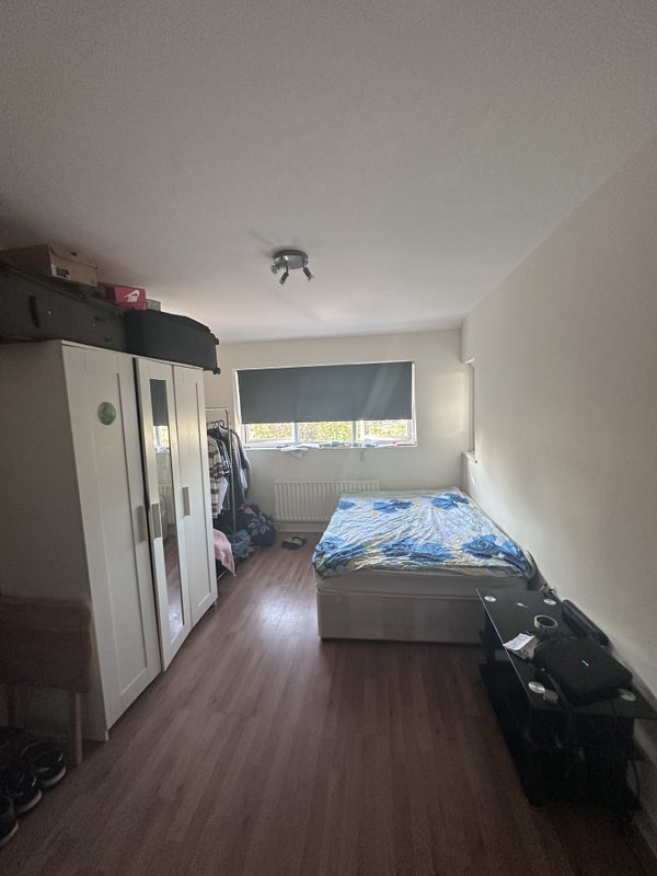 Room Southend Lane in Greater London