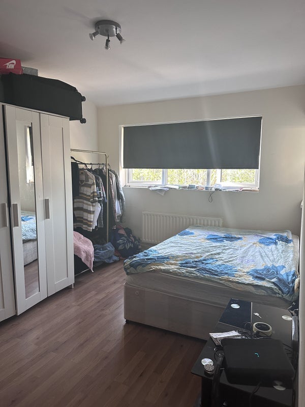 Room Southend Lane in Greater London