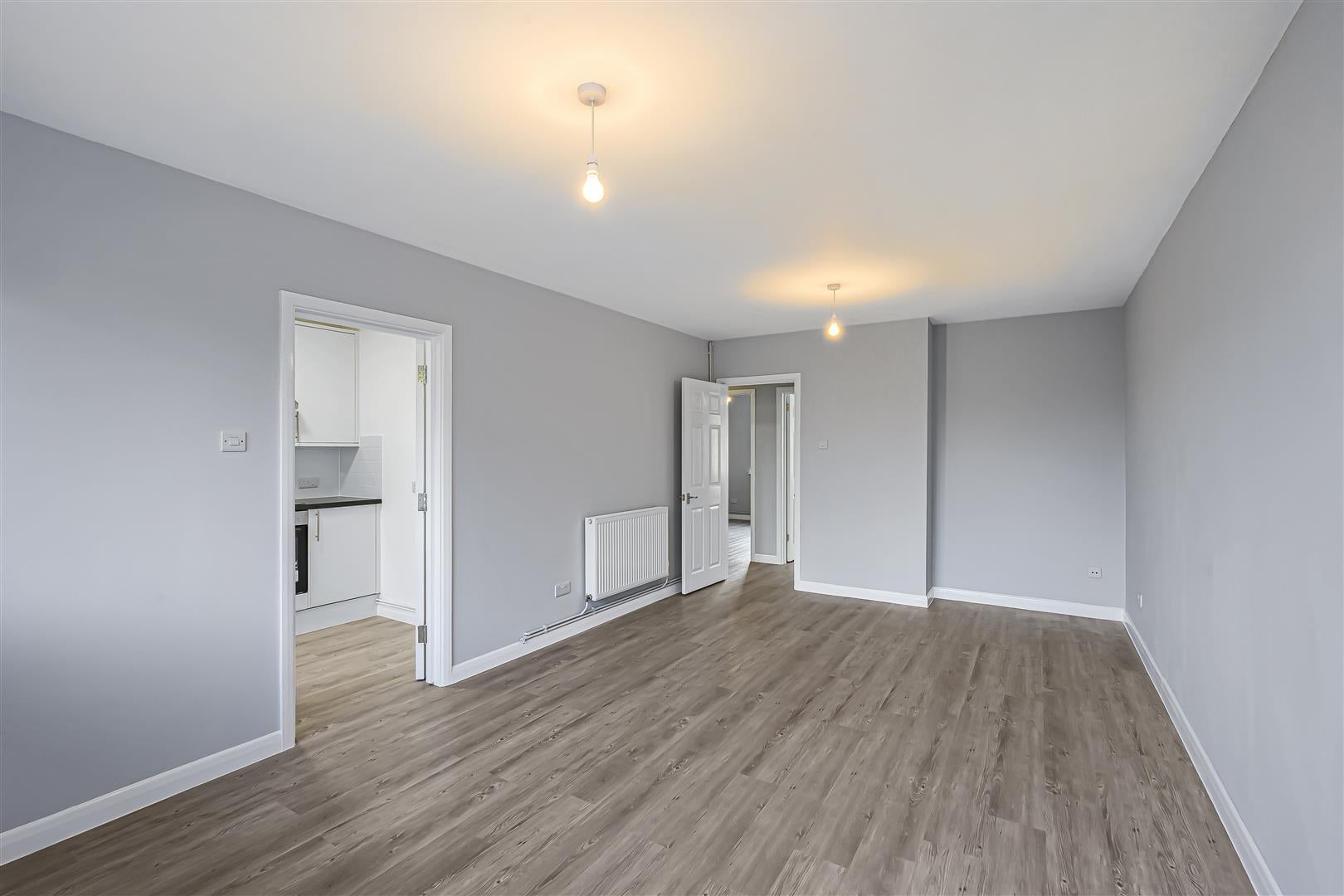 Flat The Ridgeway in Greater London