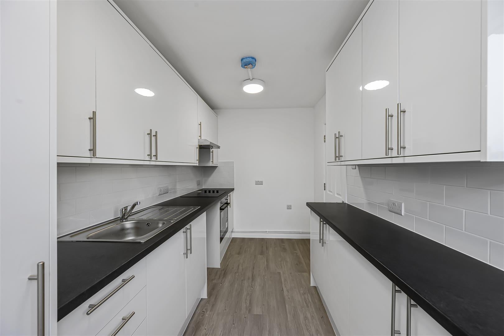 Flat The Ridgeway in Greater London