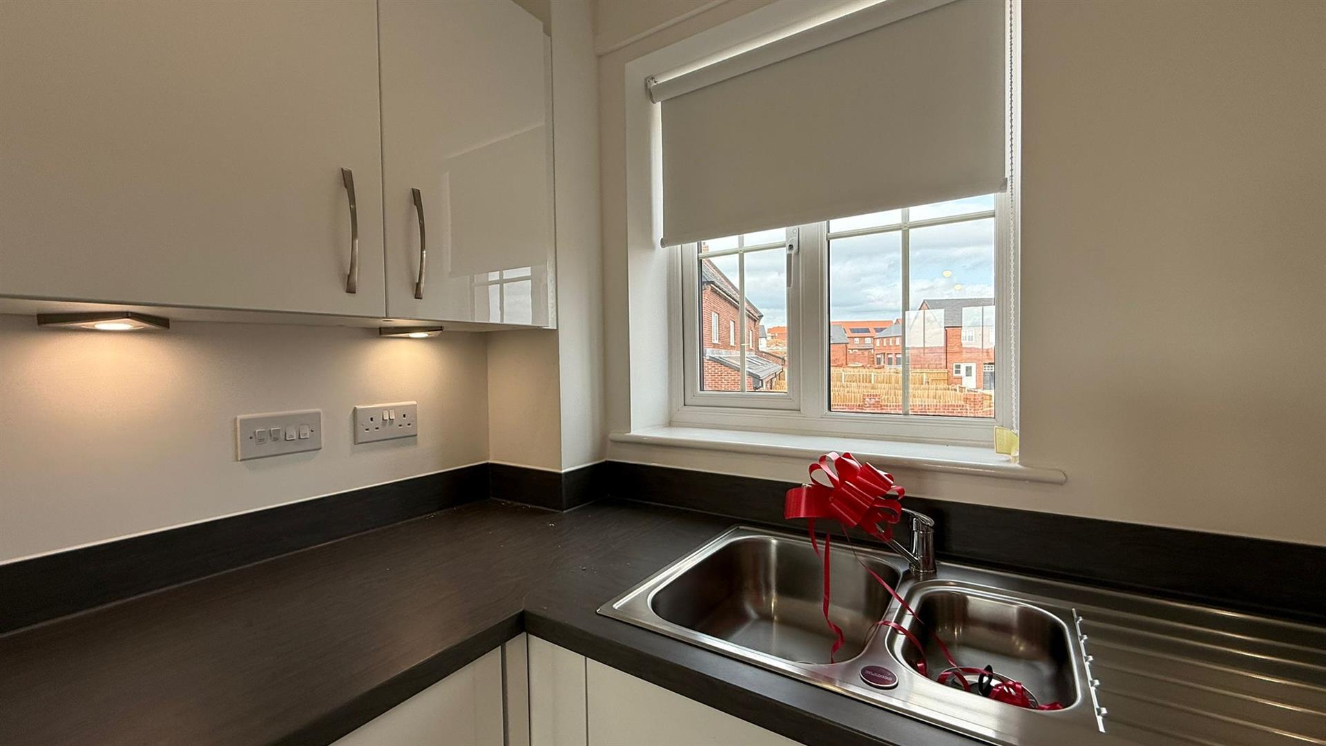 Flat Fairham Drive in Nottingham