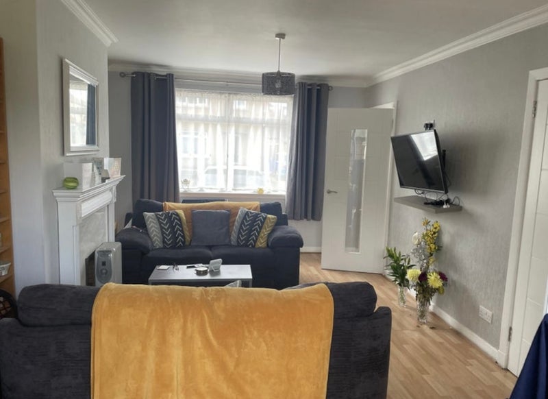 Room Tyler's Acre Avenue in City of Edinburgh