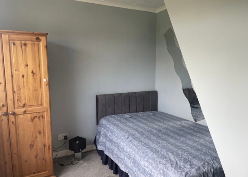 Room Tyler's Acre Avenue in City of Edinburgh