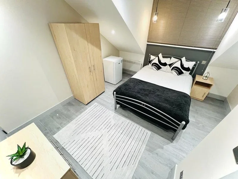 Room Dunbar Street in Greater London