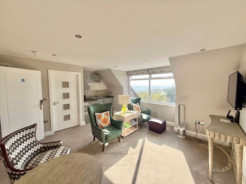 House Spring Lane in Cookham Dean