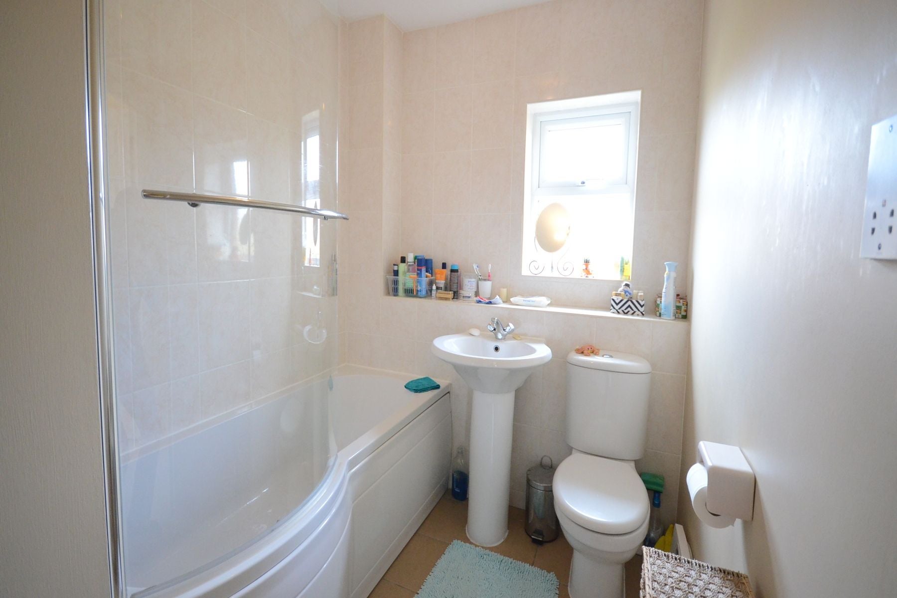 House Simkins Close in Chavey Down