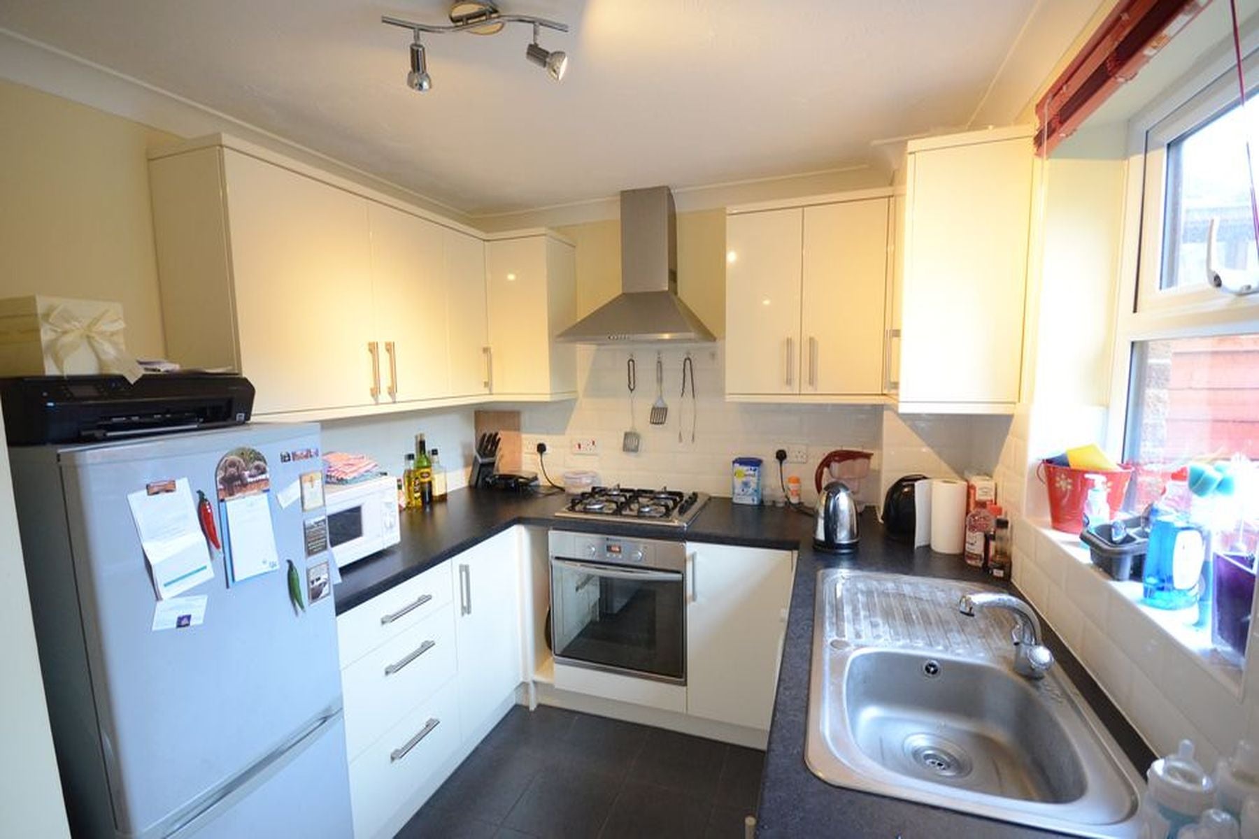 House Simkins Close in Chavey Down