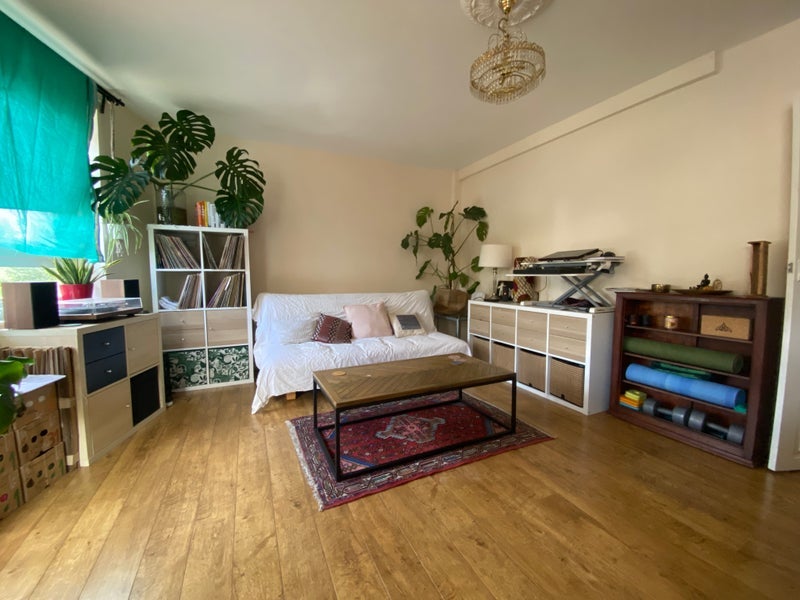 Room Alverton Street in Greater London
