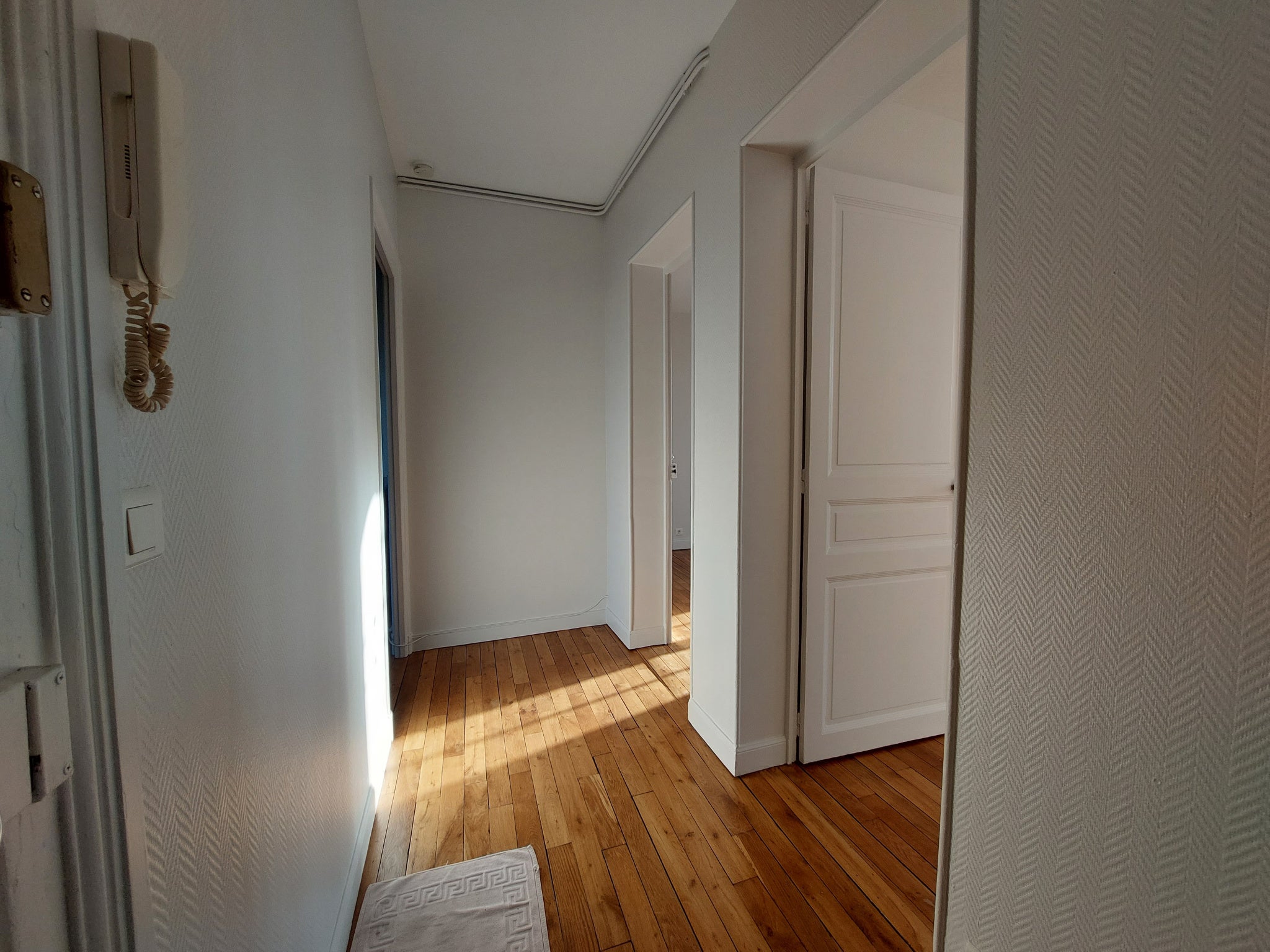 Flat Avenue Jean Jaurès in Reims