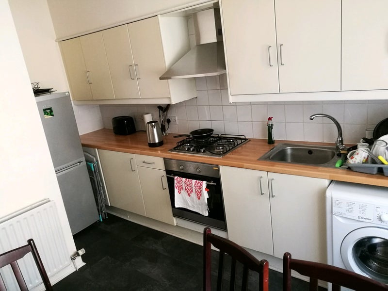 Flat Buccleuch Terrace in City of Edinburgh