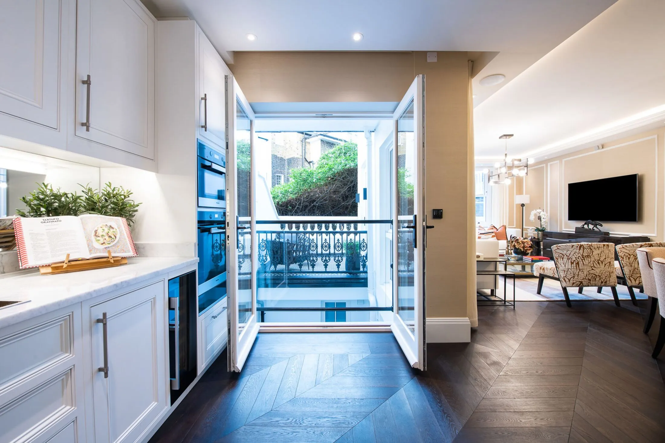 Flat Cambridge Place in Greater London