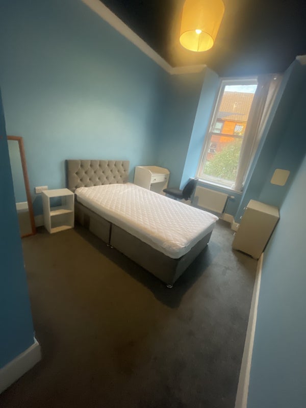 Room Ancroft Street in Glasgow