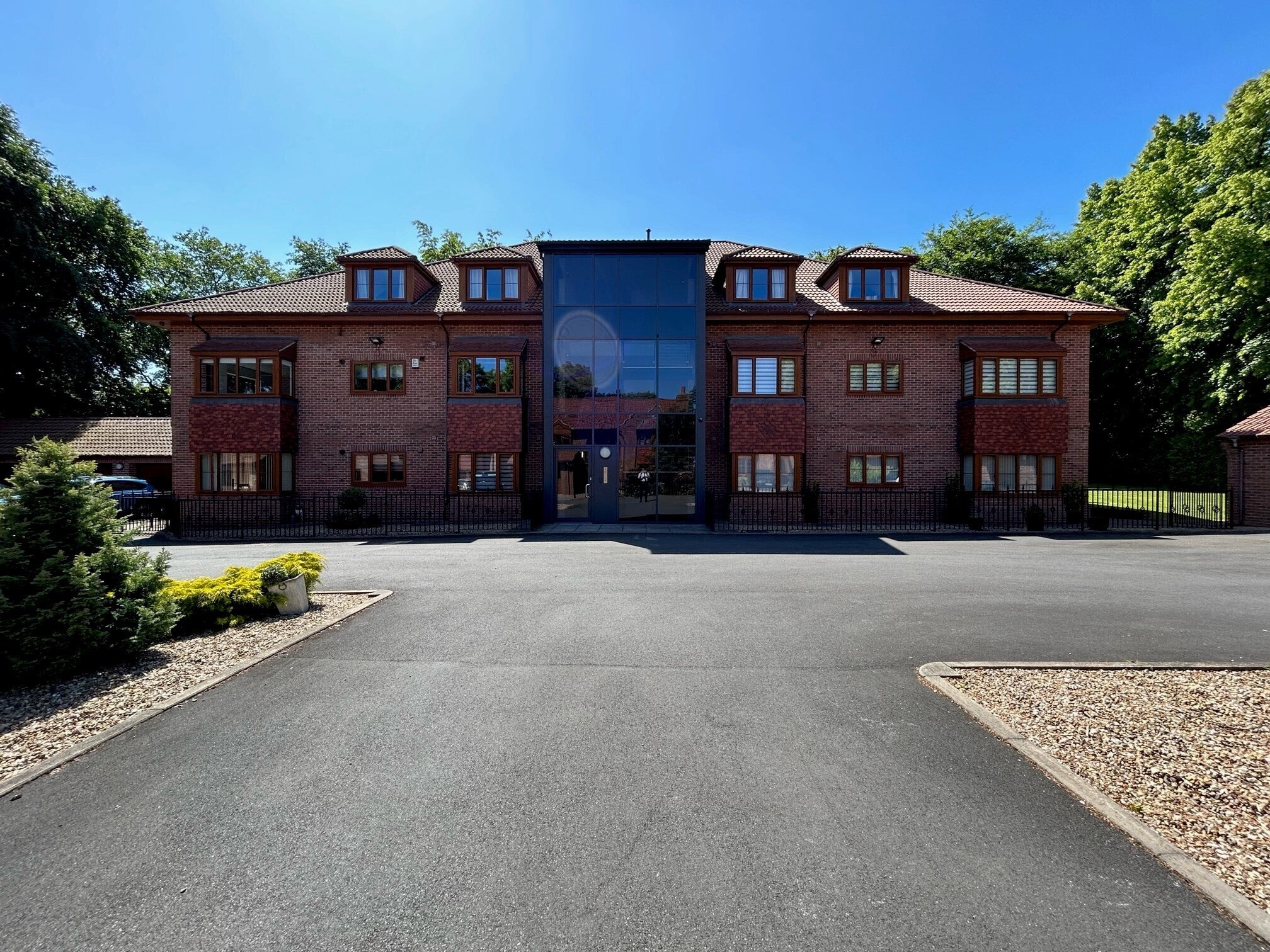 Flat Kings Gate in Rotherham