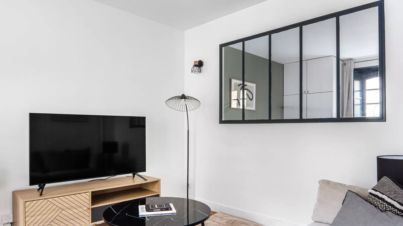 Flat Rue des Barres in Paris