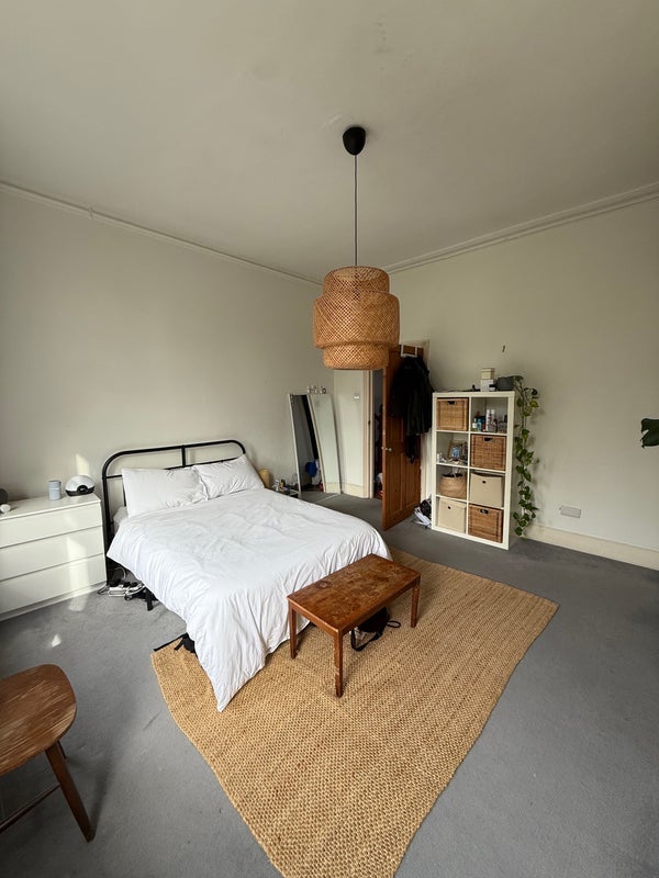Flat Osbaldeston Road in Greater London