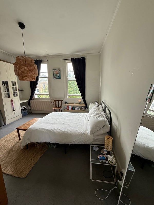 Flat Osbaldeston Road in Greater London