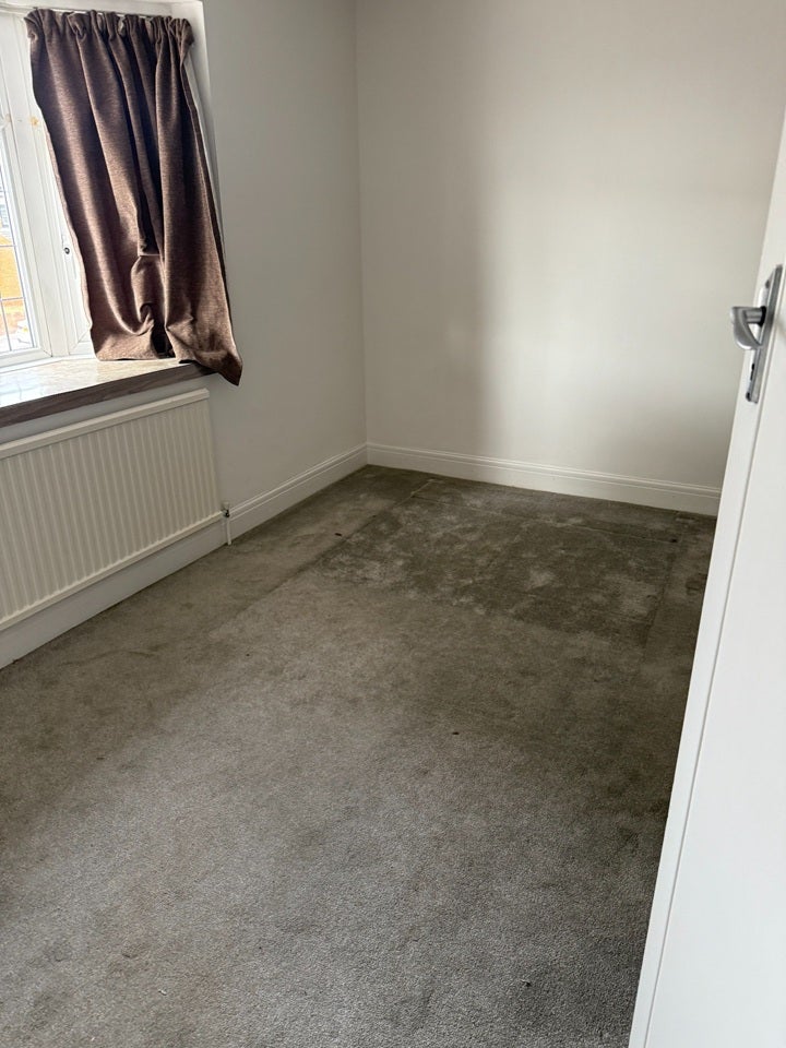 House Upney Lane in Greater London