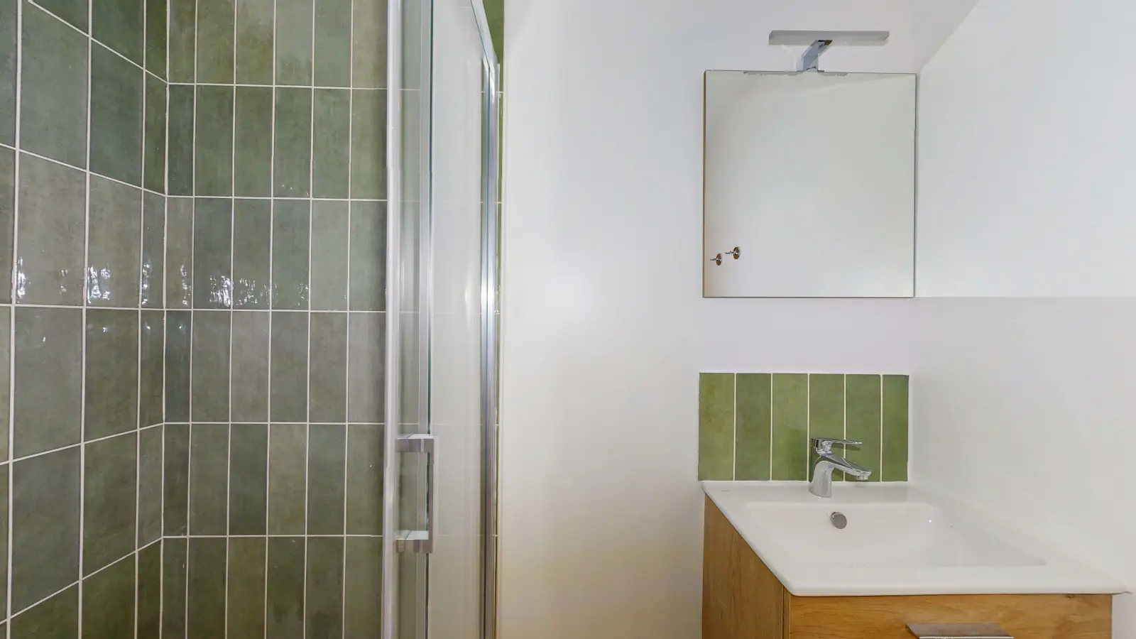 Room Rue Pierre Curie in Asnières-sur-Seine