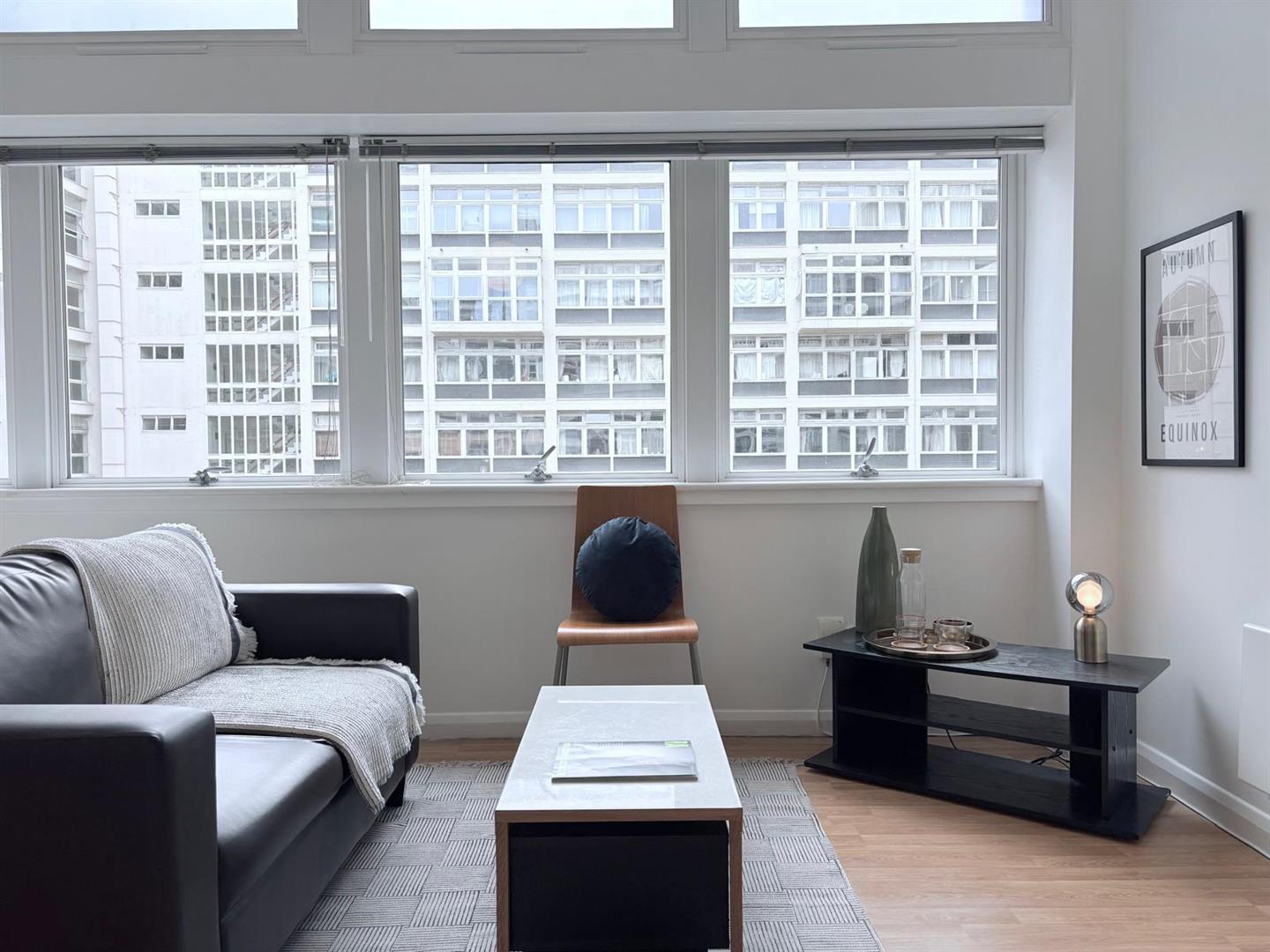Flat Newington Causeway in Greater London
