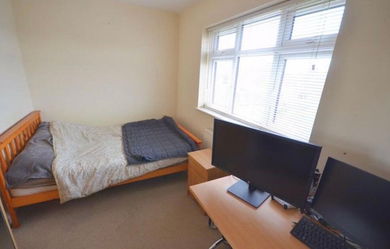 Room Columbia Road in Bournemouth