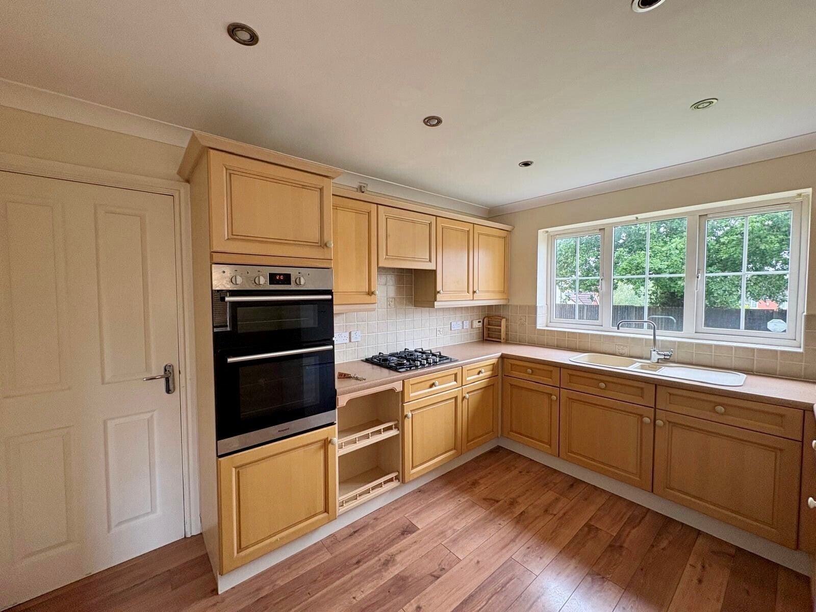 Flat Wilmot Close in Metropolitan Borough of Solihull