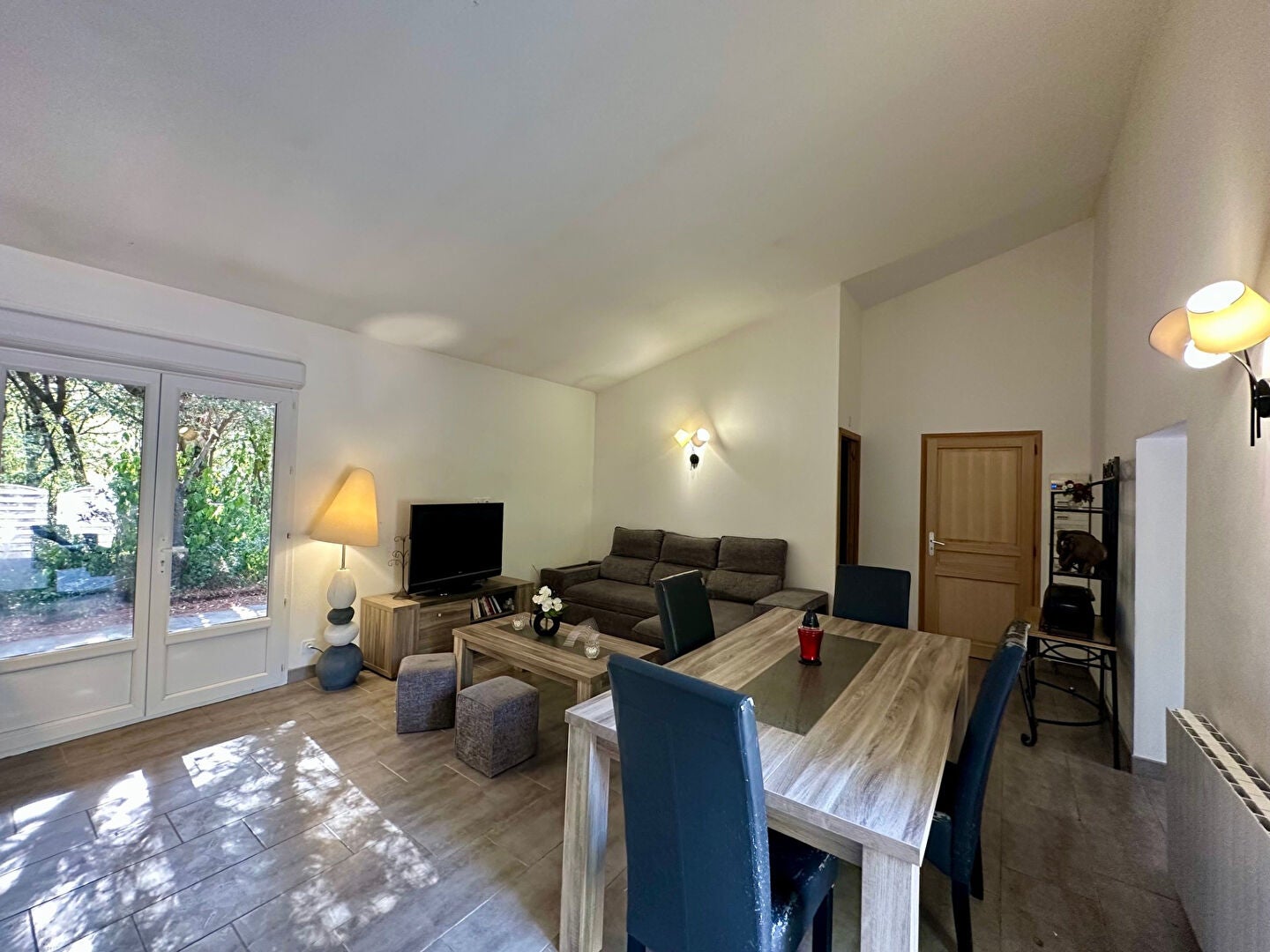 Maison Route de Saissac à Montolieu