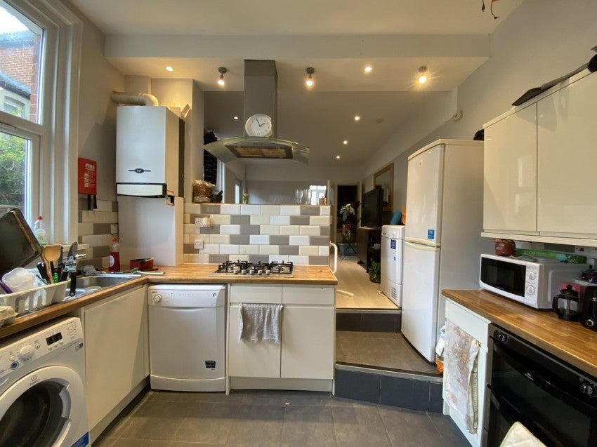 Flat Portswood Road in Southampton