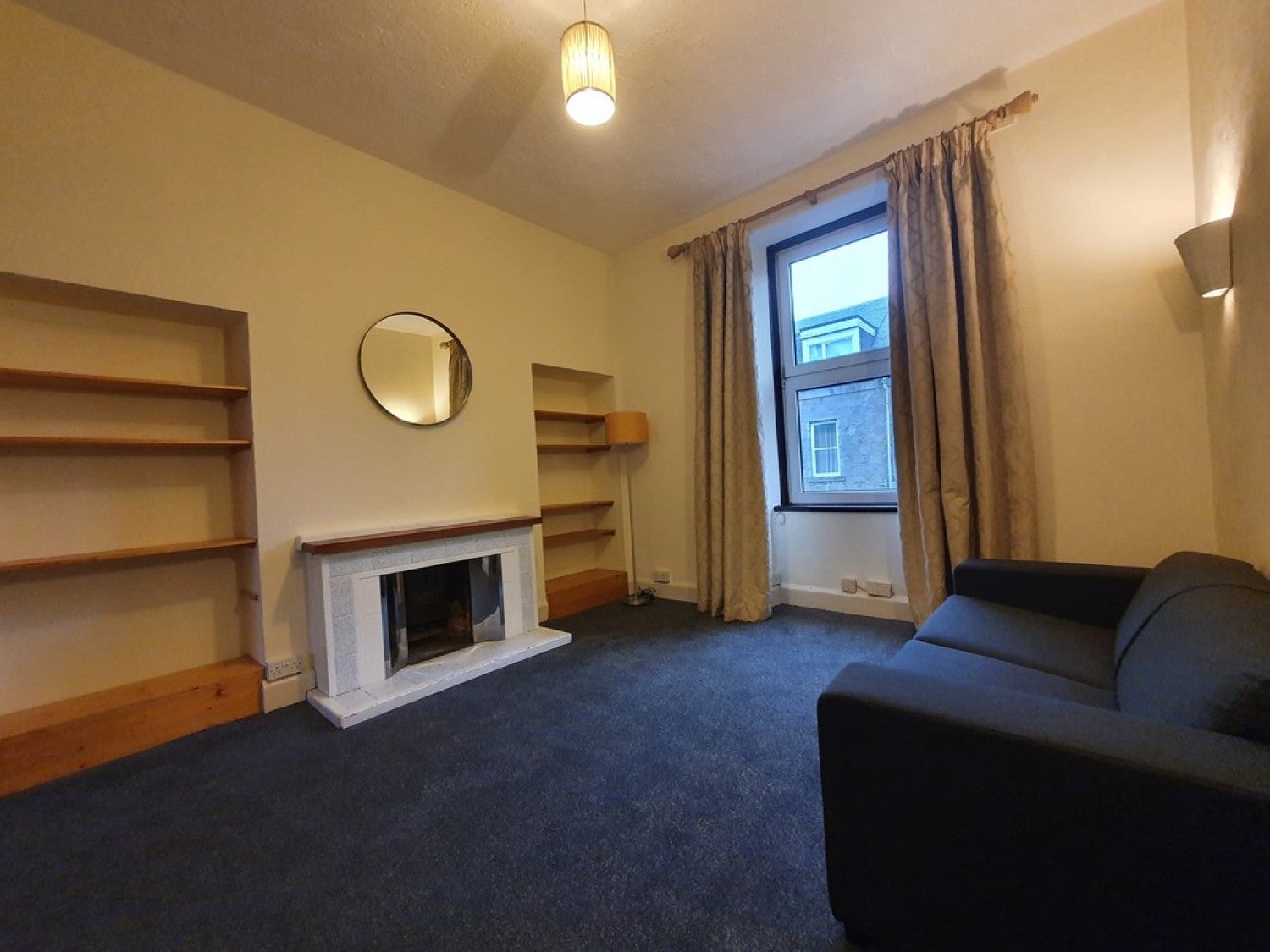 Room Granton Place in Aberdeen City