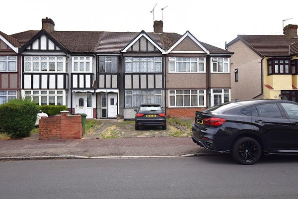 House Torrington Road in London