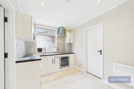 Flat Golden Grove in Southampton