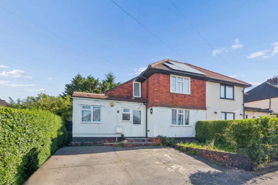 House Townsend Way in Greater London