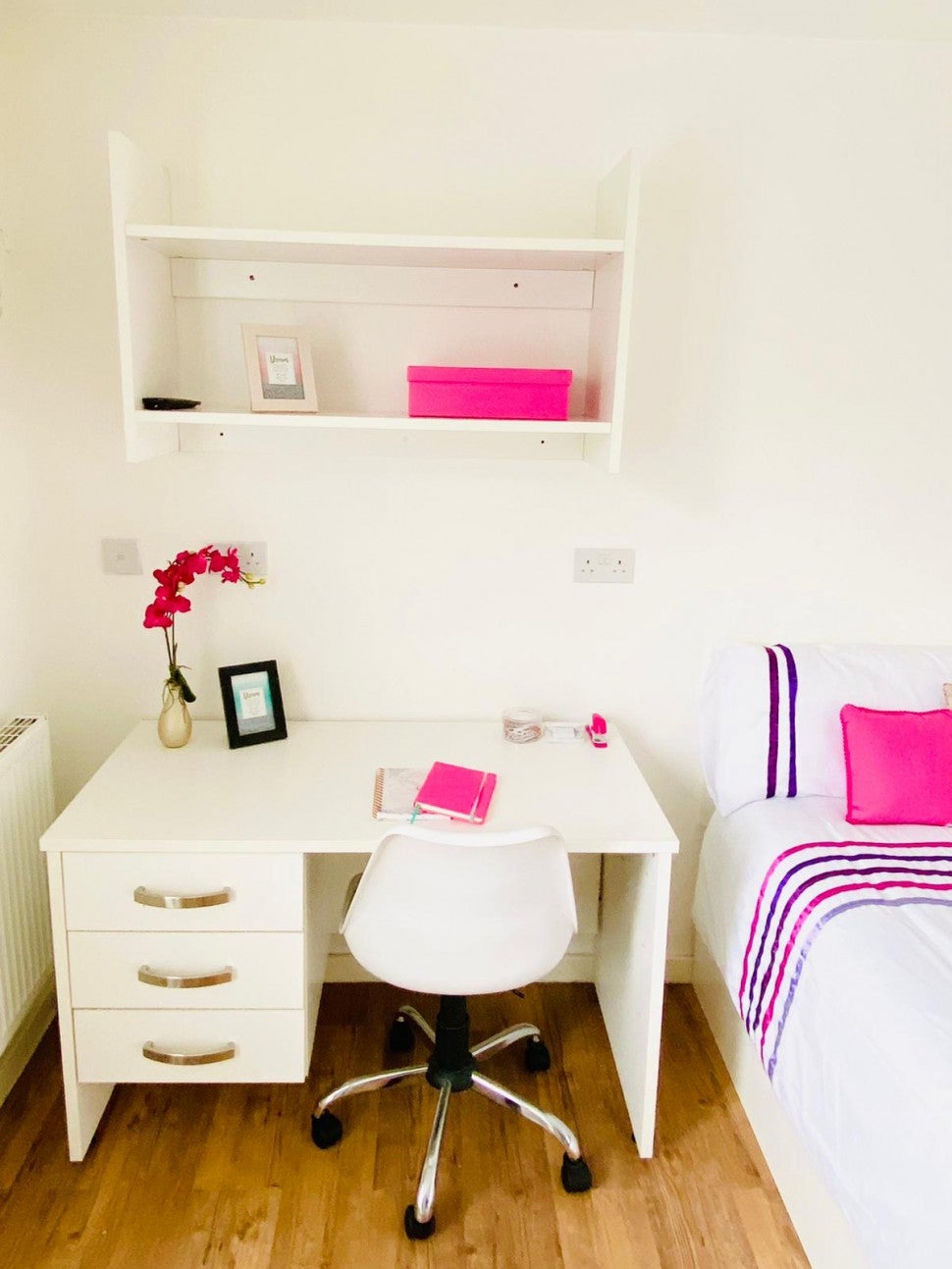 Flat Quainton Road in Leicester