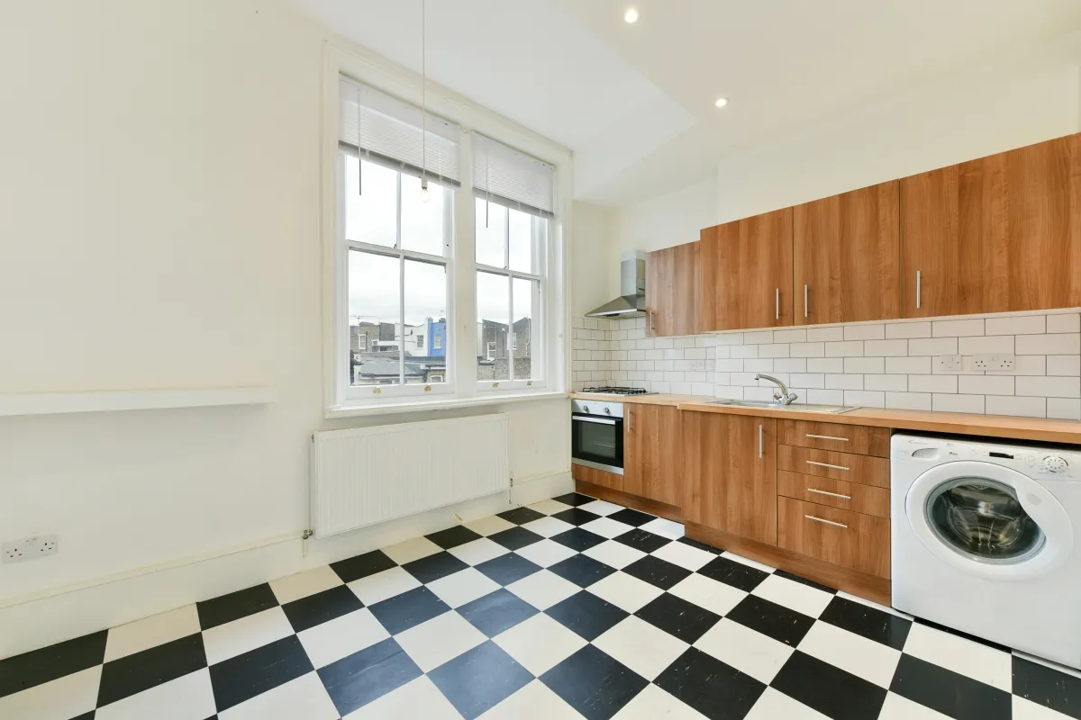 Flat Hornsey Road in Greater London