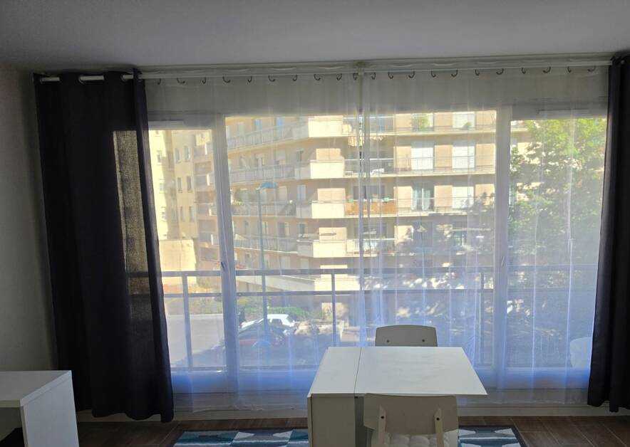 Appartement Rue de la Poterne des Peupliers à Gentilly